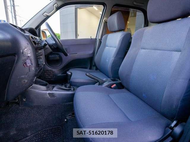 Daihatsu TERIOS KID 2011-01 8729495-19