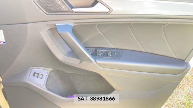 VolksWagen TIGUAN 2020-07 8727385-14