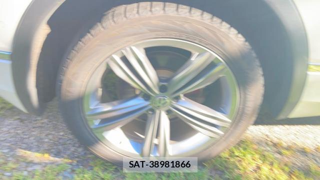 VolksWagen TIGUAN 2020-07 8727385-3
