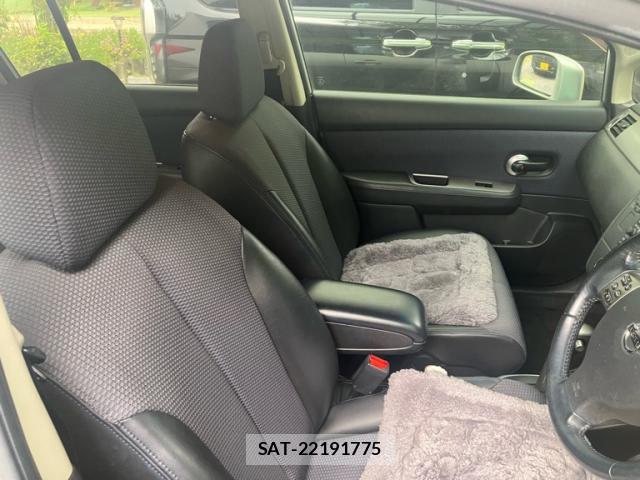Nissan TIIDA 2007-11 8727502-14