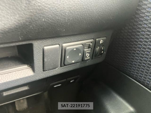 Nissan TIIDA 2007-11 8727502-19