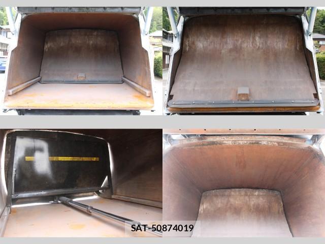 Mazda TITAN 2013-04 8727938-6