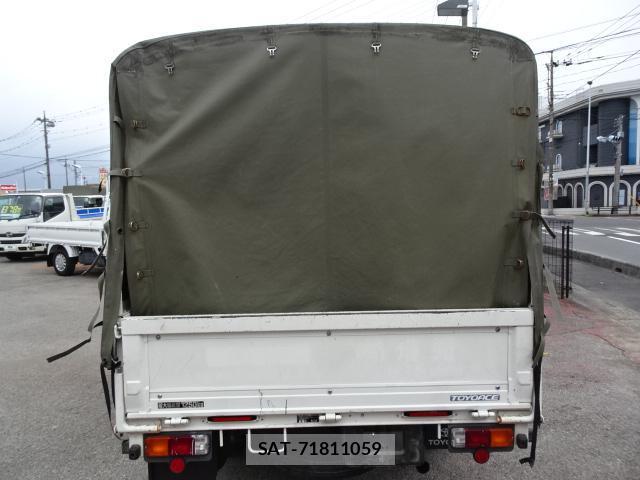 Toyota TOYOACE 2017-10 8726447-1