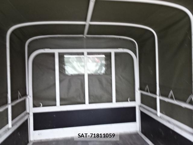 Toyota TOYOACE 2017-10 8726447-6