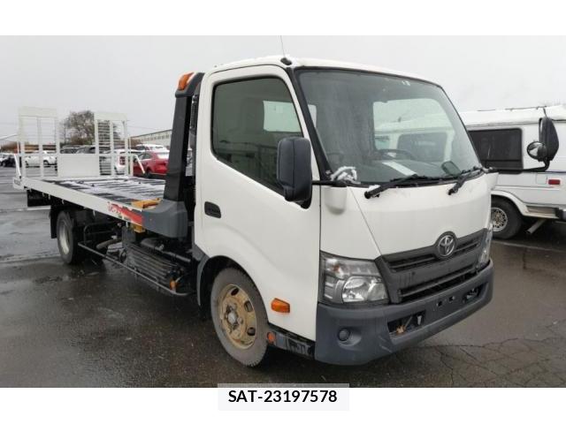 Toyota TOYOACE 2015-02 8728406-0