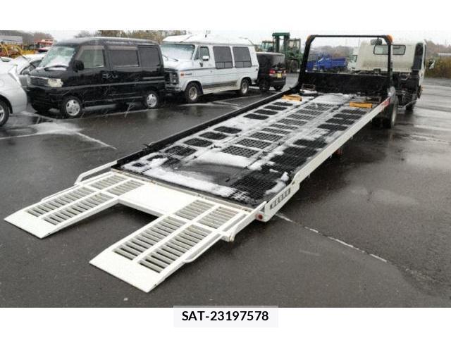 Toyota TOYOACE 2015-02 8728406-3
