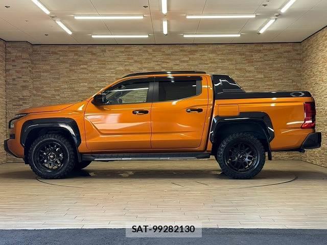 Mitsubishi TRITON 2024-08 8726591-17
