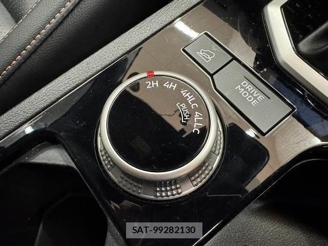 Mitsubishi TRITON 2024-08 8726591-8