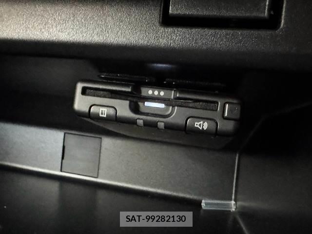Mitsubishi TRITON 2024-08 8726591-9