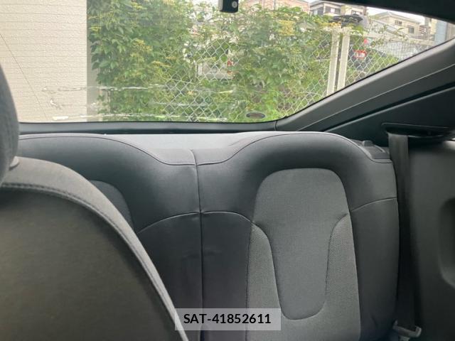 Audi TT 2012-05 8730786-15