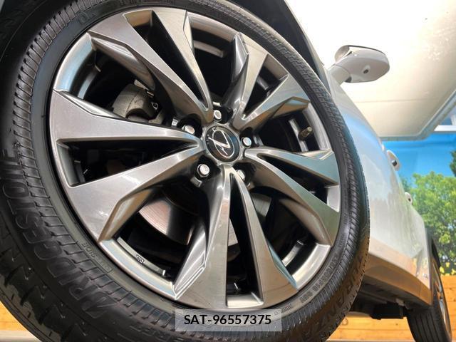 Lexus UX 2020-09 8727766-12