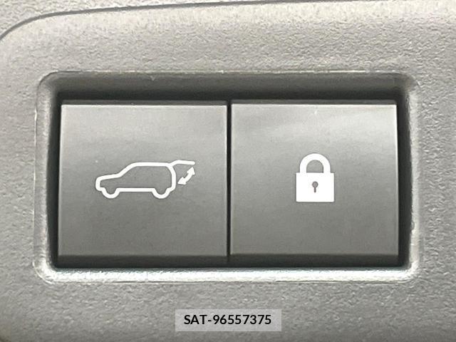 Lexus UX 2020-09 8727766-6