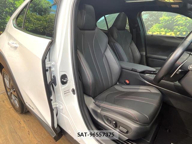 Lexus UX 2020-09 8727766-7