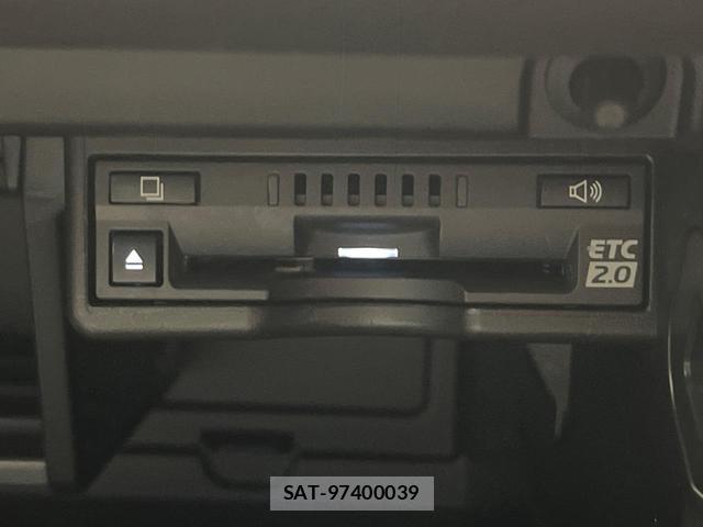 Lexus UX 2020-03 8730822-5
