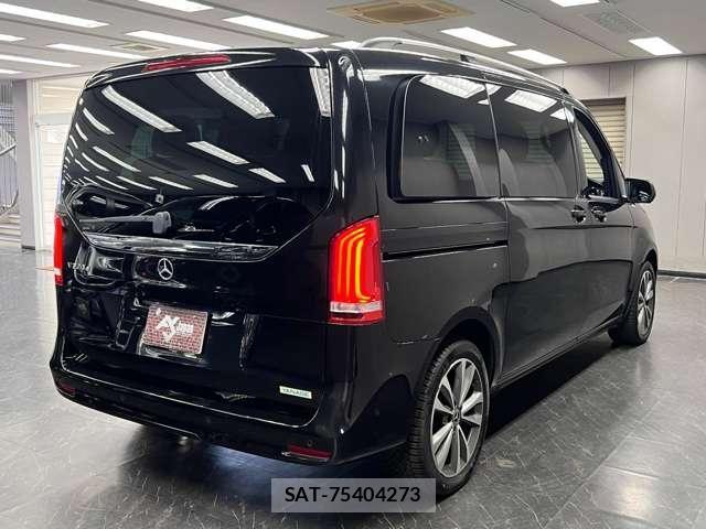 Mercedes Benz V-CLASS 2022-12 8731445-19