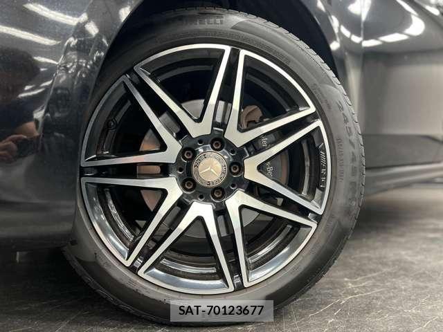 Mercedes Benz V-CLASS 2017-12 8731446-11