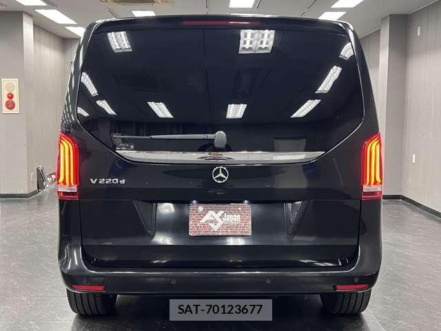 Mercedes Benz V-CLASS 2017-12 8731446-8