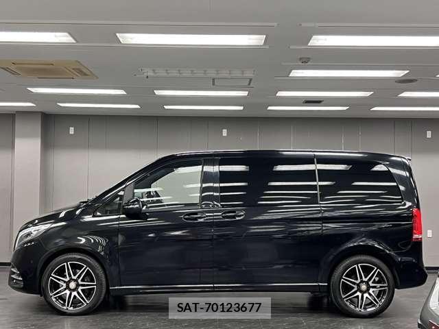 Mercedes Benz V-CLASS 2017-12 8731446-9
