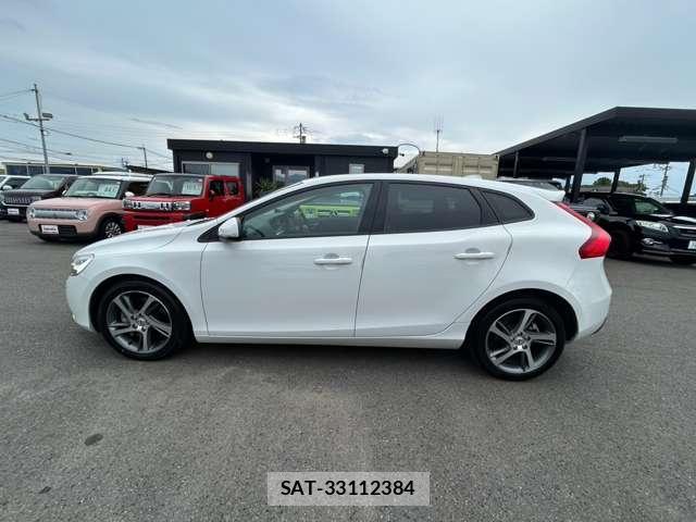 Volvo V40 2019-01 8730331-10