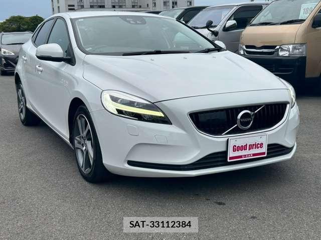 Volvo V40 2019-01 8730331-11