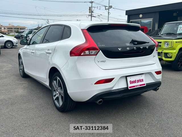 Volvo V40 2019-01 8730331-14