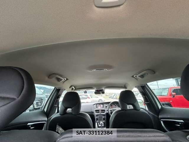 Volvo V40 2019-01 8730331-16