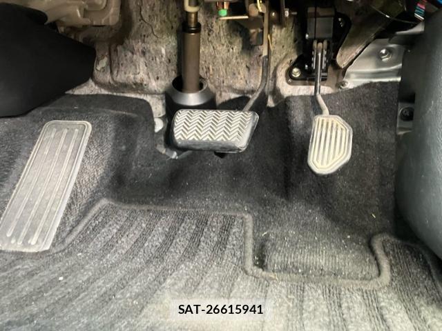 Toyota VANGUARD 2011-09 8727304-17