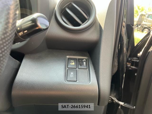 Toyota VANGUARD 2011-09 8727304-18