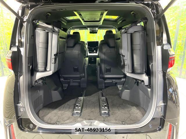 Toyota VELLFIRE 2024-03 8725748-9