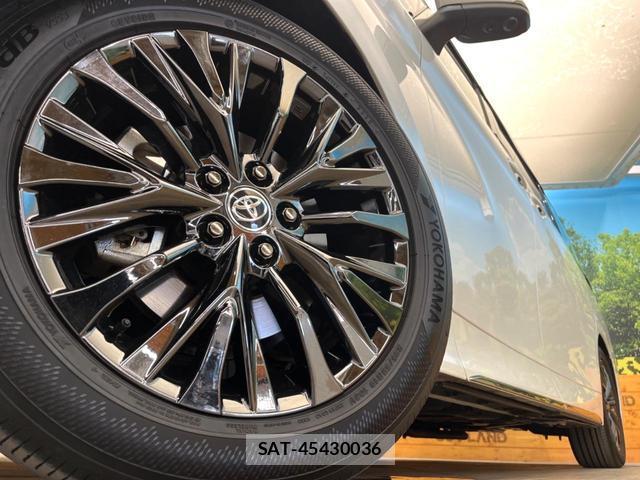 Toyota VELLFIRE 2023-11 8727782-13
