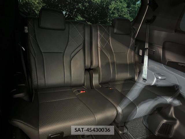Toyota VELLFIRE 2023-11 8727782-9