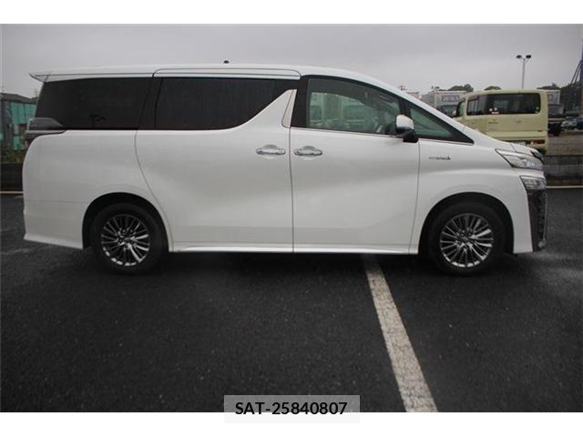 Toyota VELLFIRE 2018-01 8729839-16