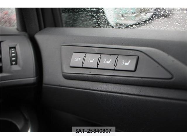 Toyota VELLFIRE 2018-01 8729839-7