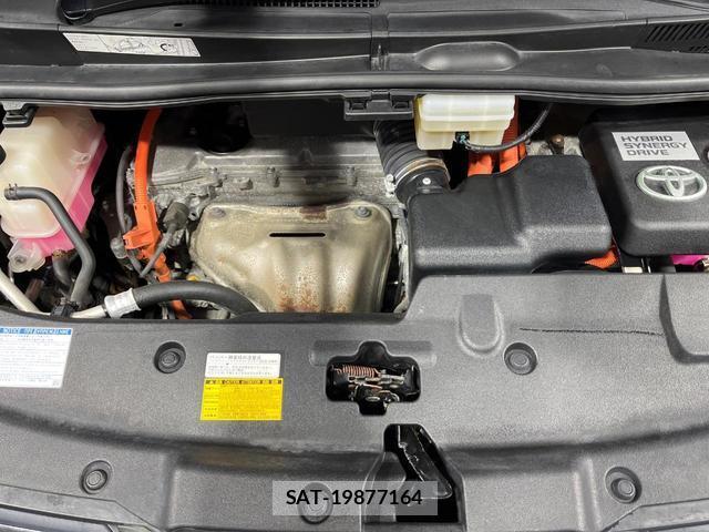 Toyota VELLFIRE 2015-04 8730245-19