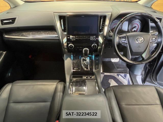 Toyota VELLFIRE 2018-11 8726428-1