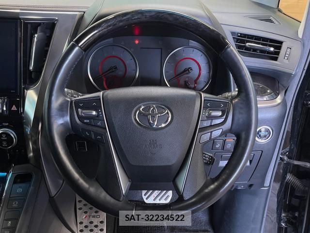 Toyota VELLFIRE 2018-11 8726428-10