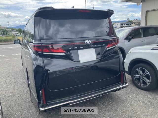 Toyota VELLFIRE 2025-09 8726506-3
