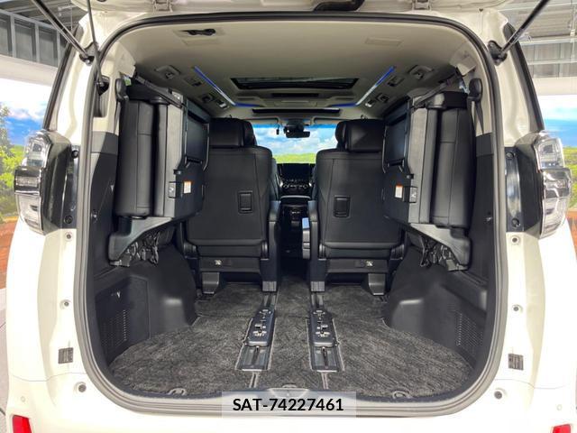 Toyota VELLFIRE 2020-07 8726775-14