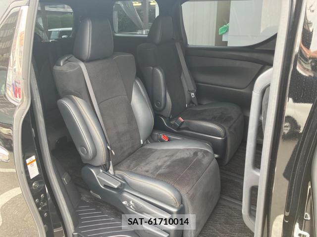 Toyota VELLFIRE 2020-05 8726786-12