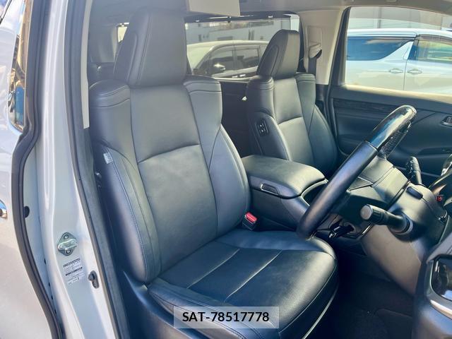 Toyota VELLFIRE 2019-08 8726851-11