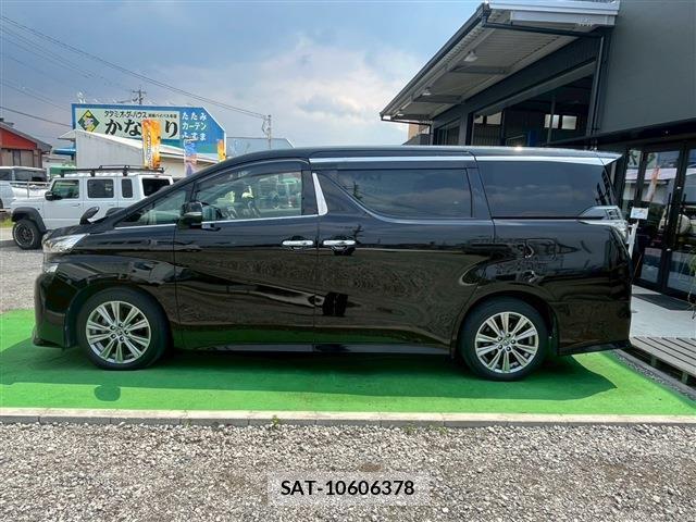 Toyota VELLFIRE 2017-10 8727811-12