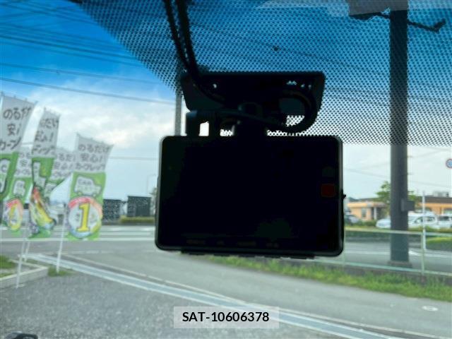 Toyota VELLFIRE 2017-10 8727811-14