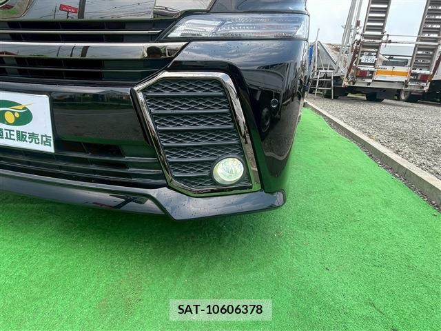 Toyota VELLFIRE 2017-10 8727811-4