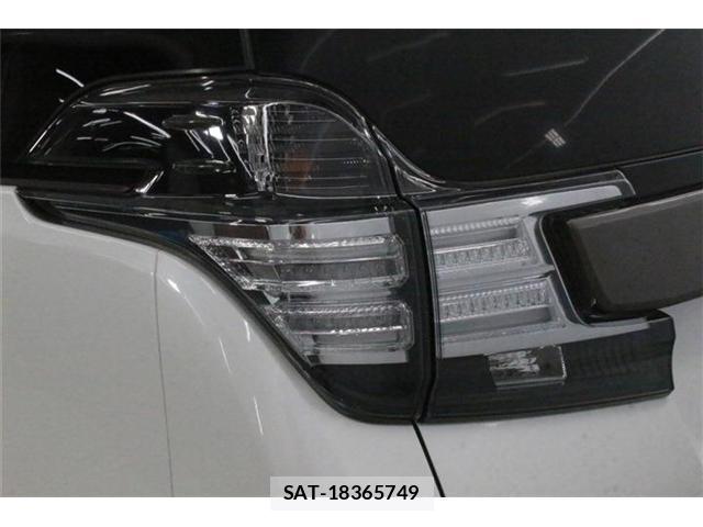 Toyota VELLFIRE 2017-08 8727917-16