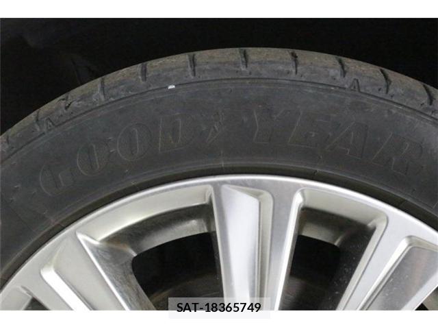 Toyota VELLFIRE 2017-08 8727917-19