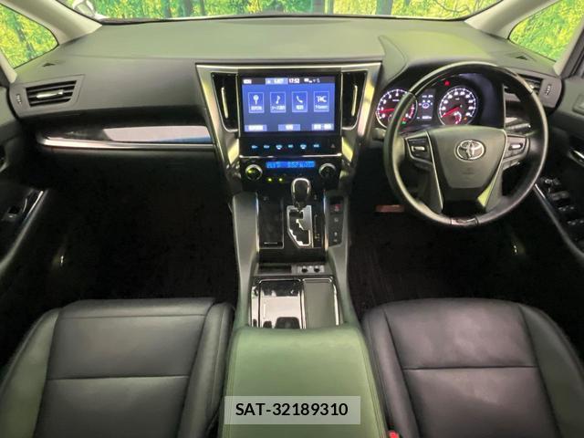 Toyota VELLFIRE 2019-04 8728099-1