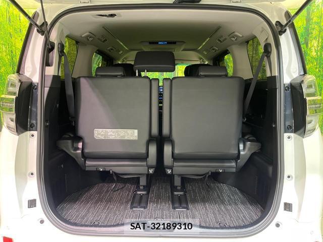 Toyota VELLFIRE 2019-04 8728099-10