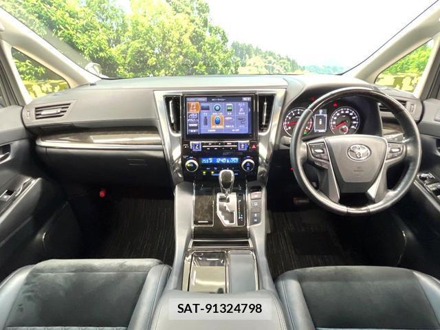 Toyota VELLFIRE 2015-12 8728747-1