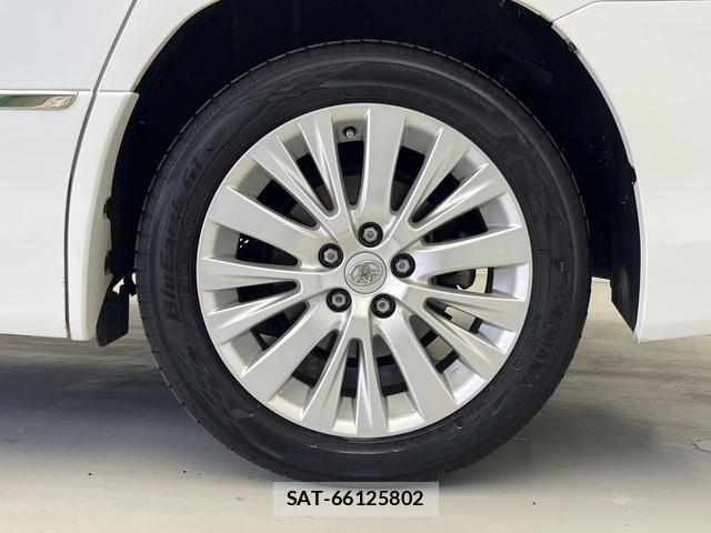 Toyota VELLFIRE 2012-03 8730206-7
