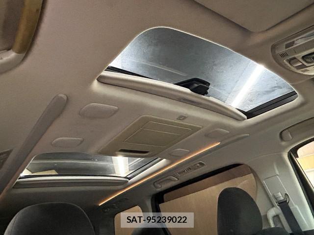 Toyota VELLFIRE 2010-08 8730285-14